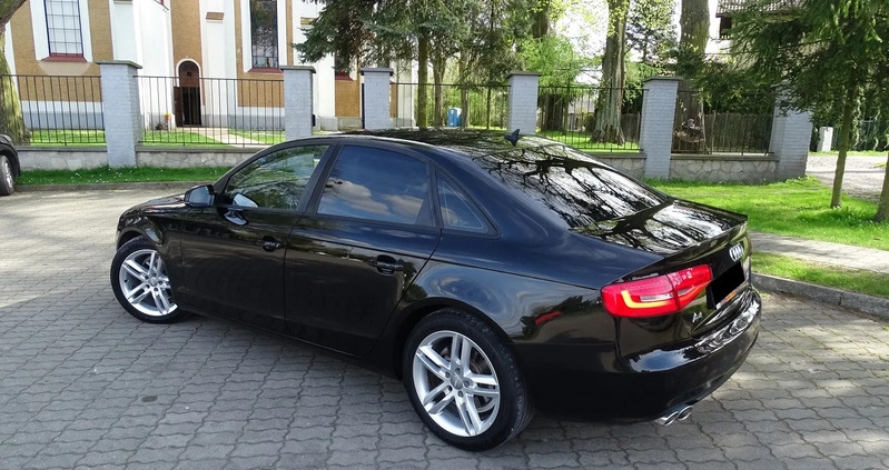 Audi A4 cena 54900 przebieg: 242000, rok produkcji 2015 z Błażowa małe 352